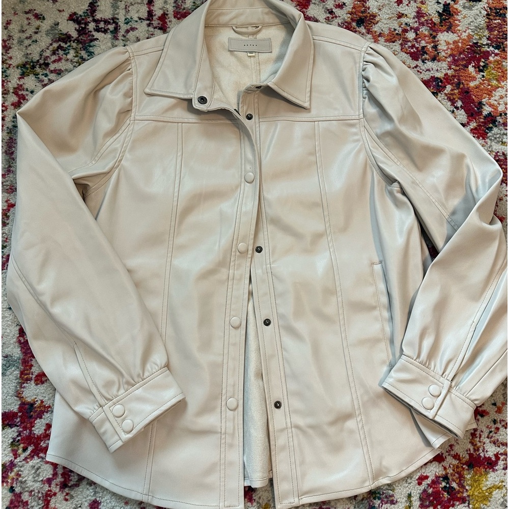 Blank NYC Faux Leather Puff Sleeve Shacket - Picture 3 of 5